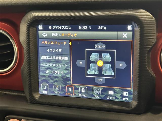 車両画像12