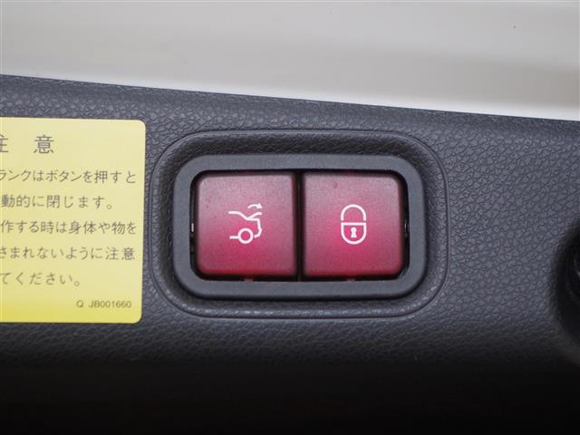 車両画像18