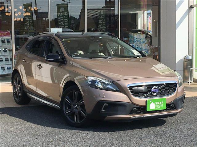 H25 13年式 ボルボ ボルボ ｖ４０ クロスカントリー ｔ５ ａｗｄ 中古車検索は ガリバーフリマ